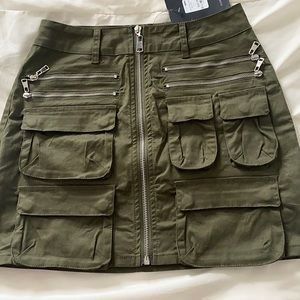 Olive  Zips & Pocket Skirt (Never Worn)